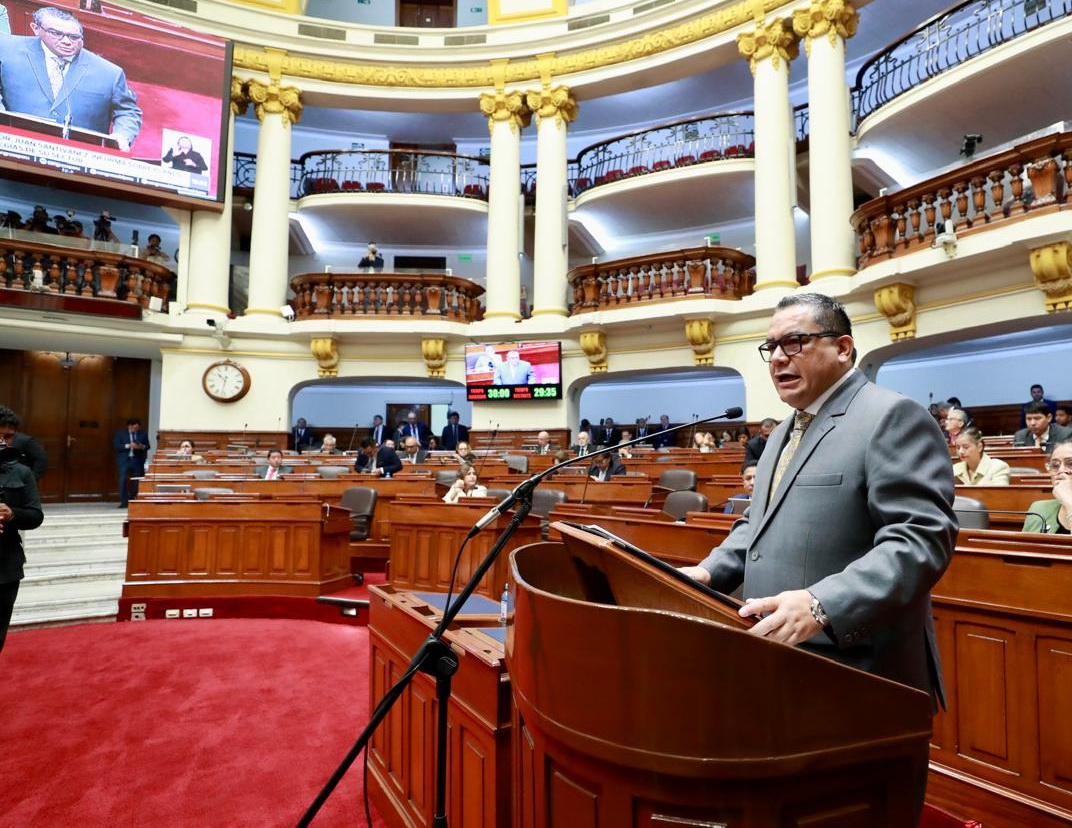 El ministro del Interior del Perú presenta en el Congreso sus planes de acción para la Policía Nacional